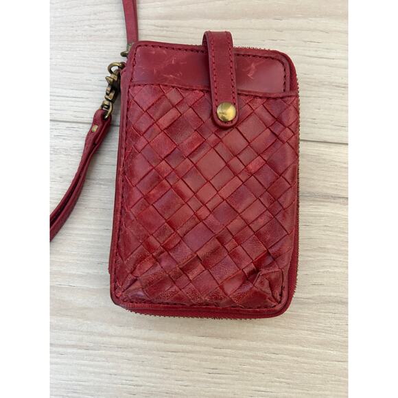 Elliott Lucca Red Woven Leather Wristlet Wallet Zip Around - Picture 2 of 7